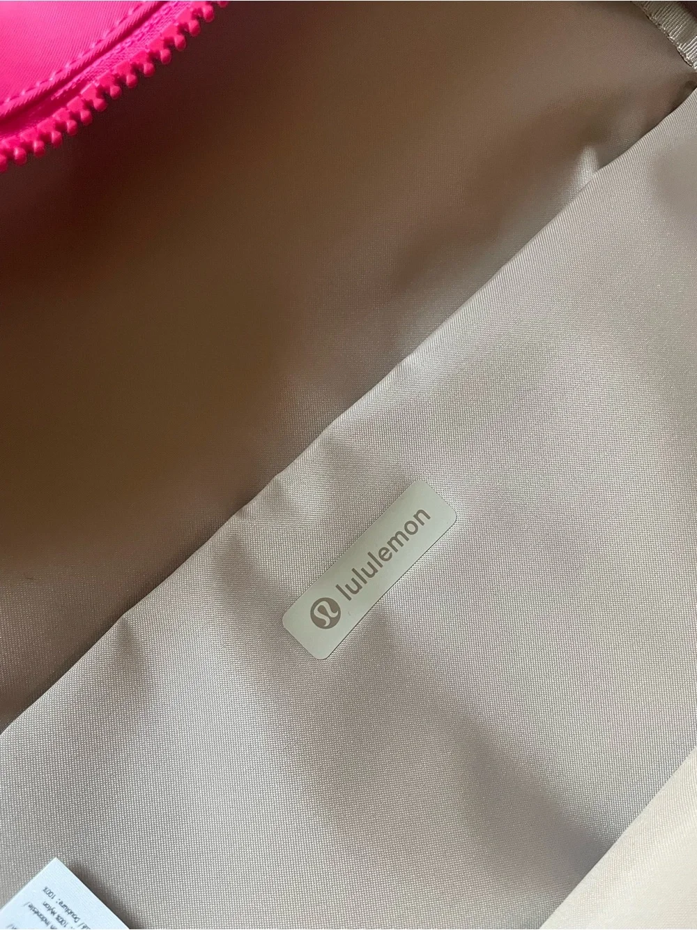 Lululemon Everywhere Backpack 22L - Calypso Pink